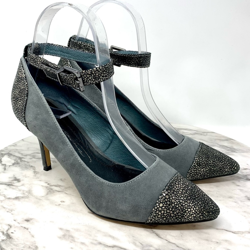 Hal Rubenstein Suede and Embossed Leather pointed toe Ankle Strap pumps 6.5 Gray